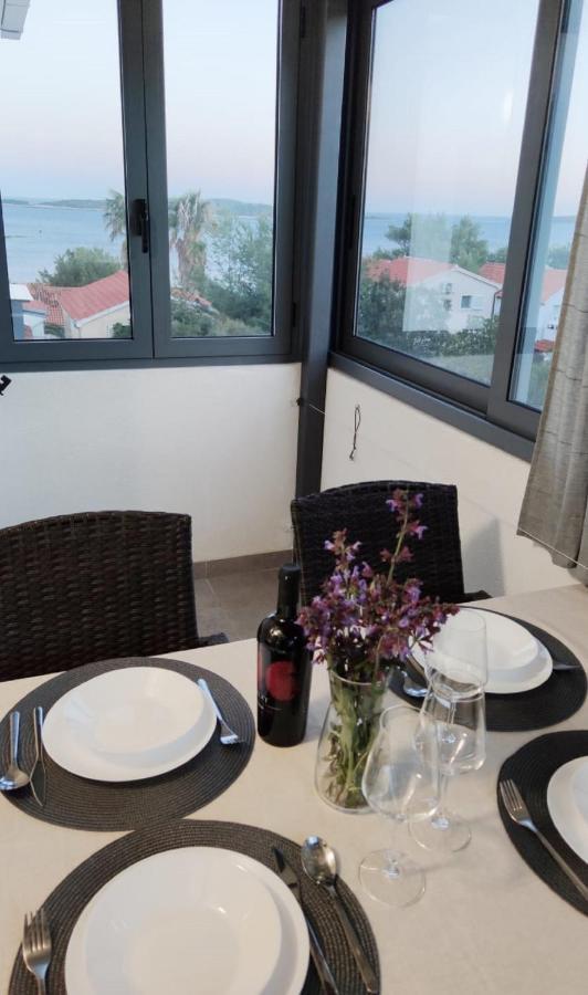 Apartments More Вис Екстериор снимка